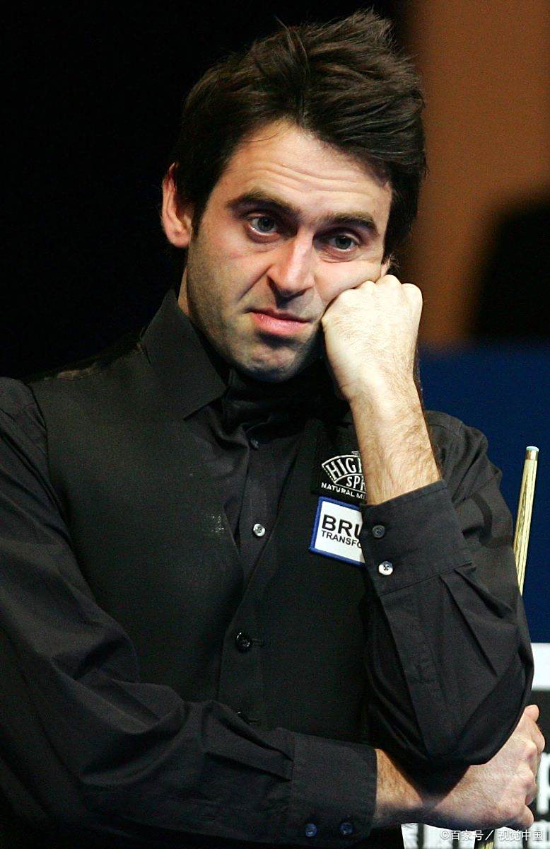 2025年斯诺克世锦赛：赵心童成为首位以业余选手身份夺冠的球员