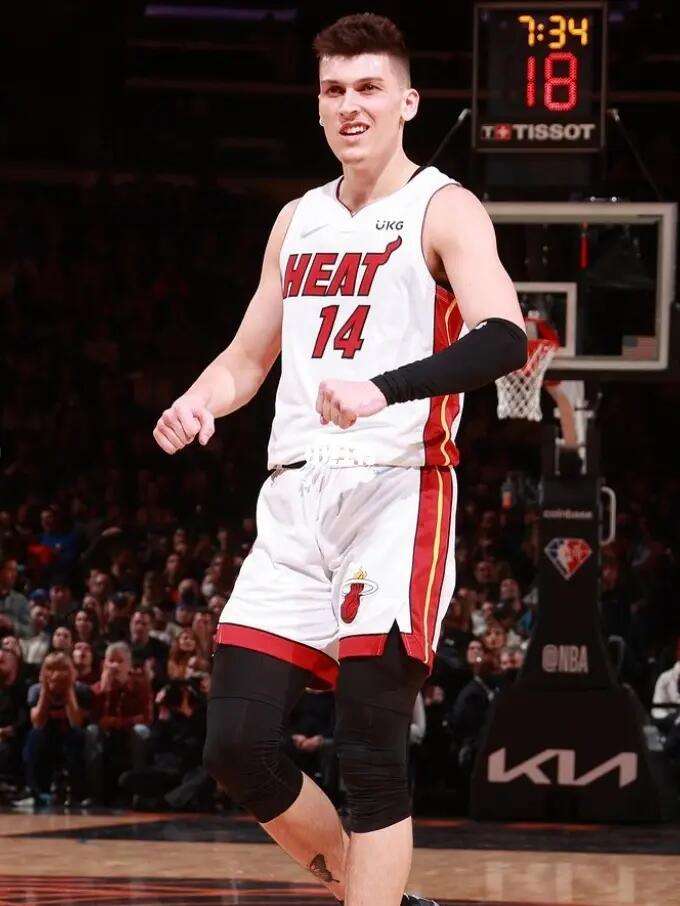 的机会优先 的机会优先